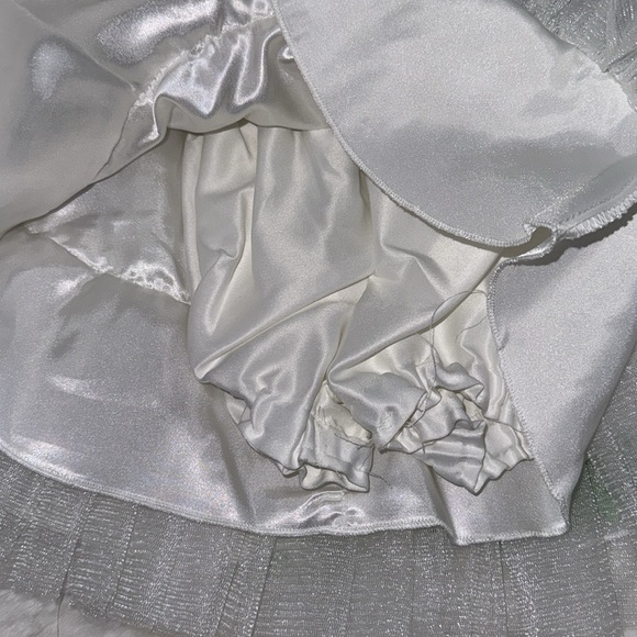 Dress - Picture 2 of 4